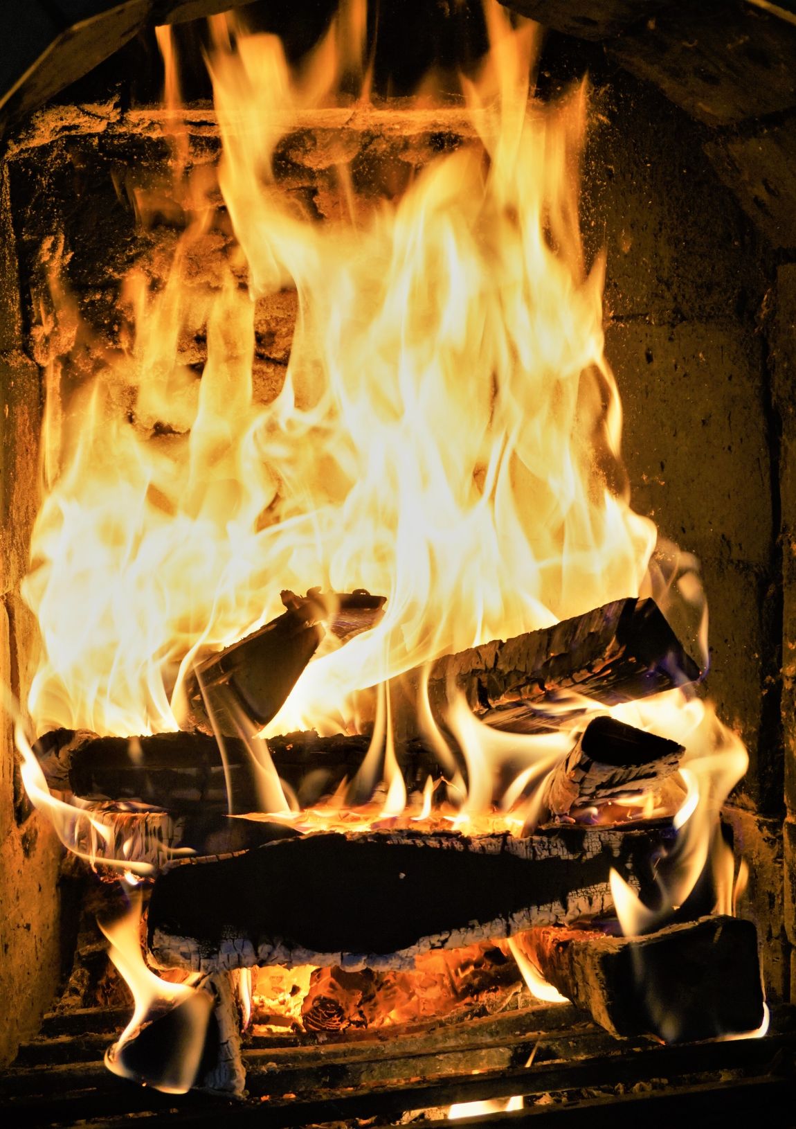 Fireplace service